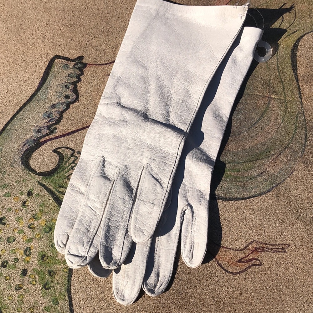 Vintage leather driving gloves an size 6 3/4